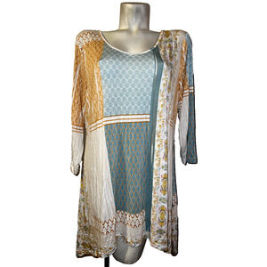 MONROE & MAIN Top Women's Sz XL Colorful Printed 3/4 Sleeve Sharkbite Hem Tunic